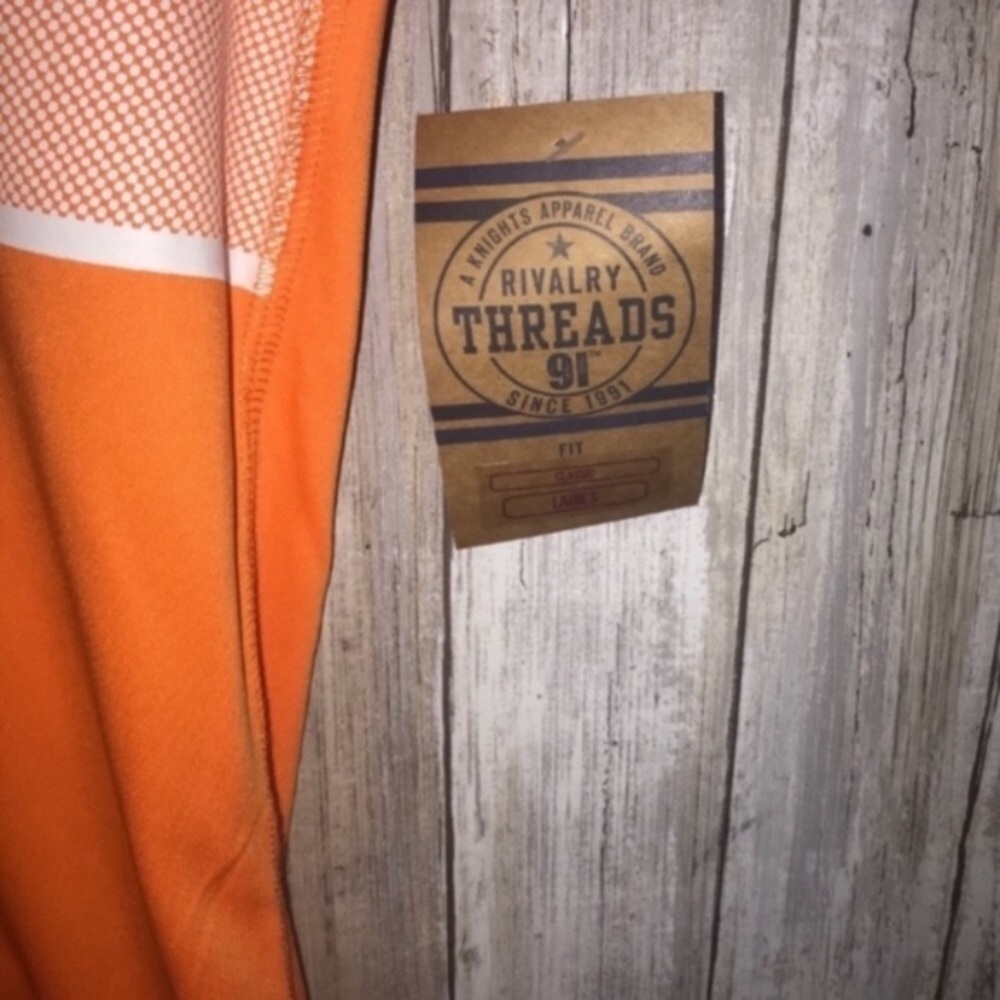 Tennessee Volunteers Women’s Small Orange V Neck Tee NCAA Vols Shirt NWT - Picture 5 of 5